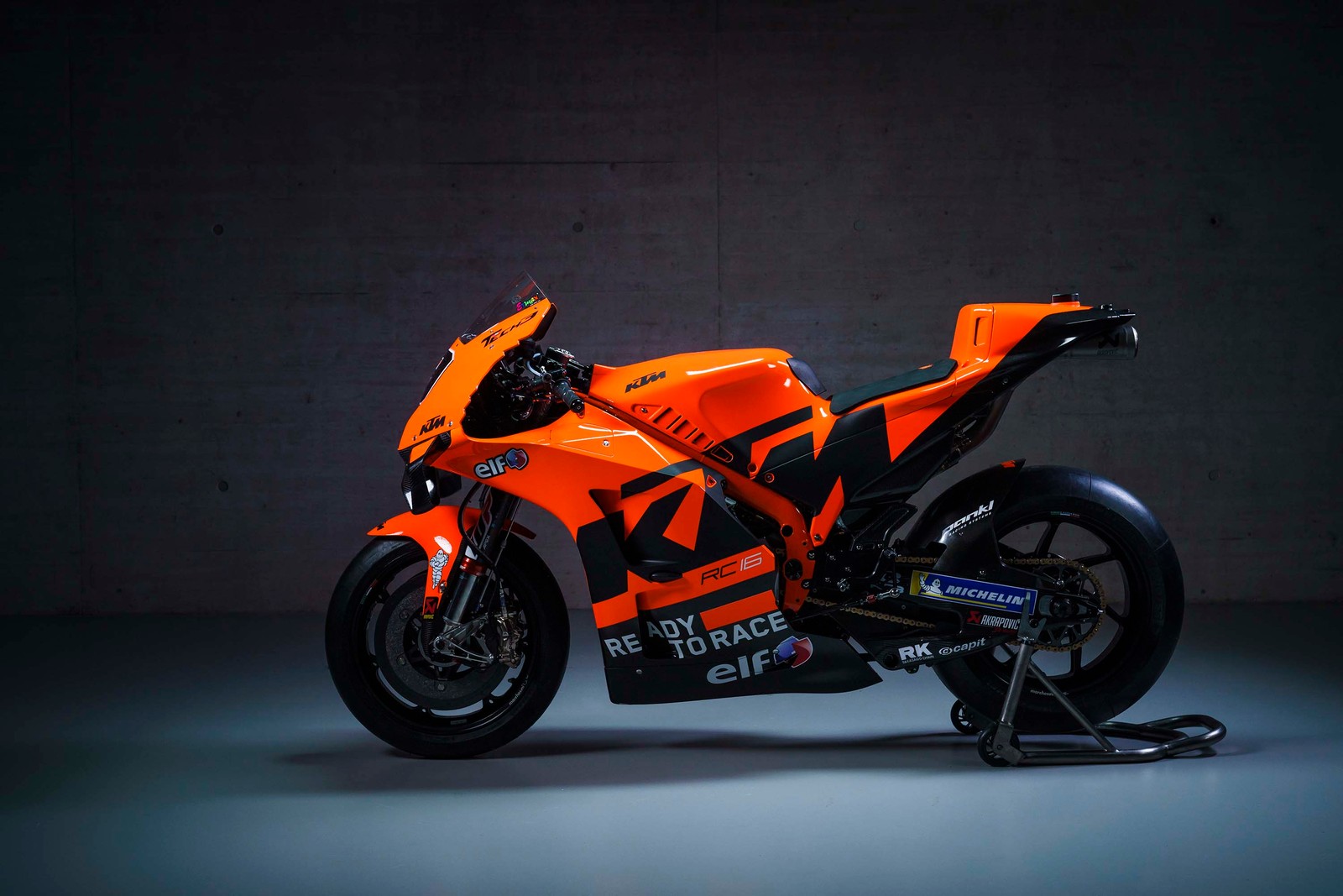 Скачать обои ktm rc16, гонка на мотоциклах, мотоциклы motogp, 2021, велосипеды