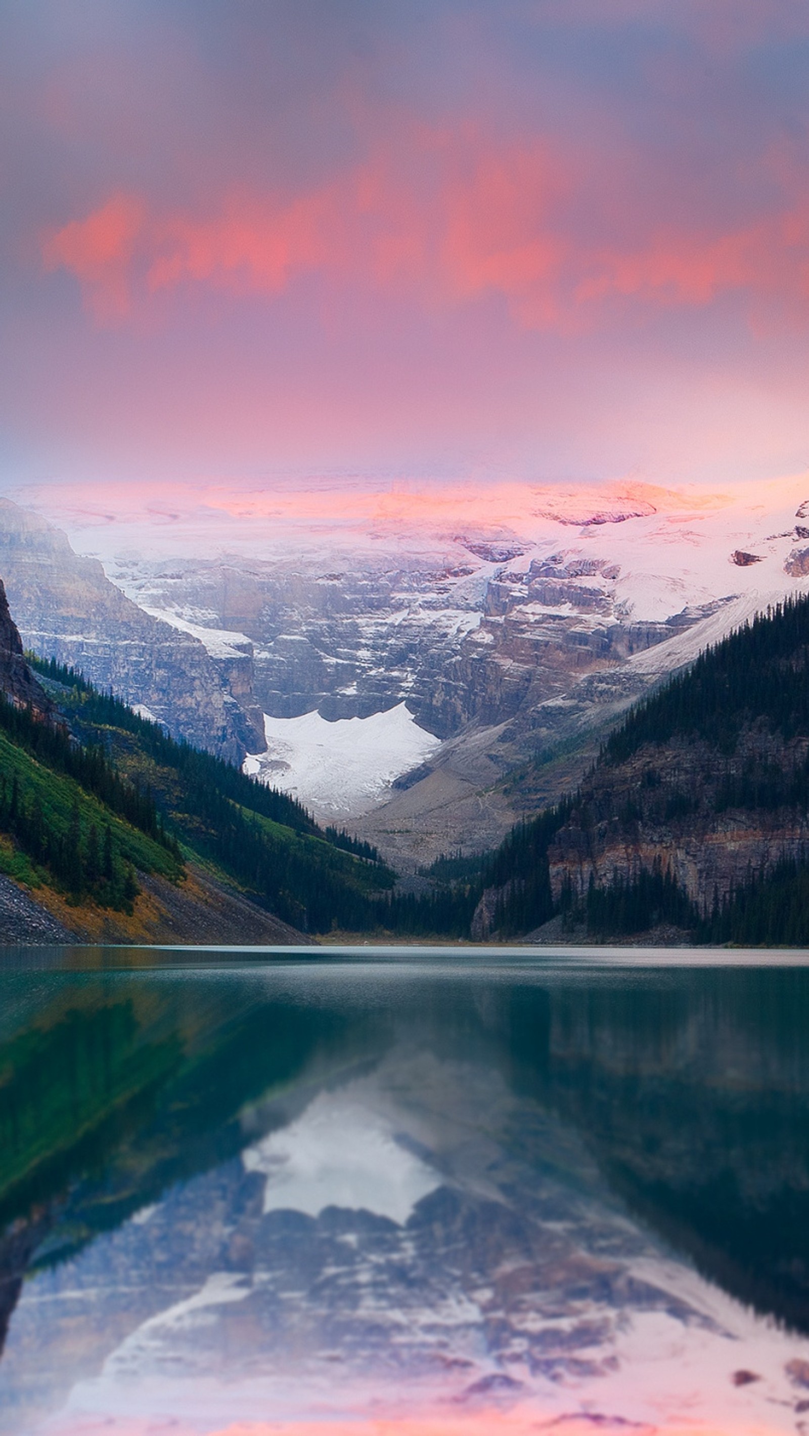 Lade berge, schnee, wasser Hintergrund herunter