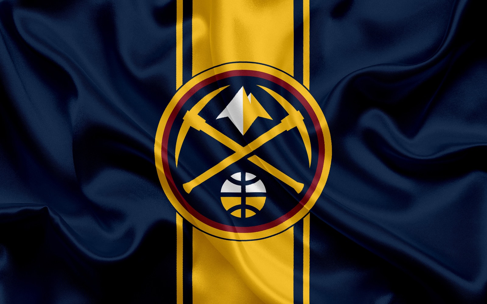 Un gros plan d'un drapeau avec une bande jaune et bleue (denver nuggets, logo, équipe de basket ball, sports, fond décran 4k)