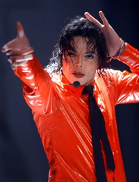 Actuación electrizante de Michael Jackson con traje de látex rojo