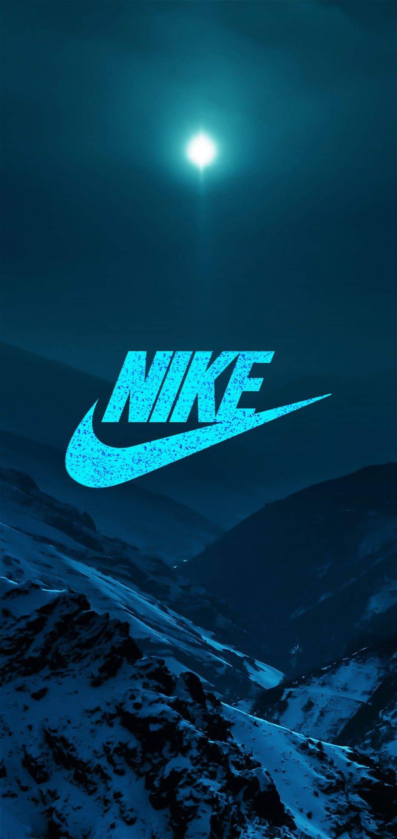 Логотип nike на горе ночью с луной на фоне (2019, воздух, бренд, логотип, современный)