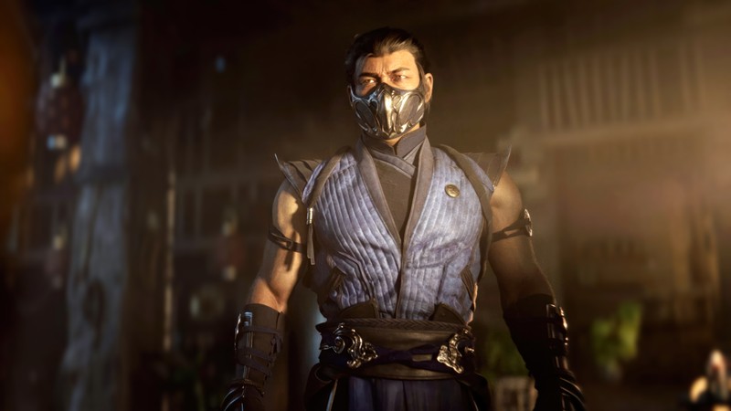 Мужчина в противогазе стоит в темной комнате (sub zero, мортал комбат 1, mortal kombat 1, видеоигра)