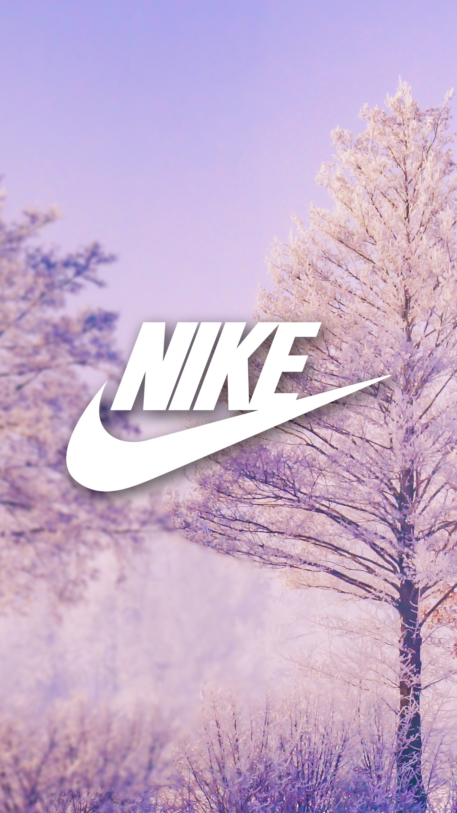 Logo nike sur un fond violet avec des arbres au premier plan (bleu, marque, logo, nature, nike)