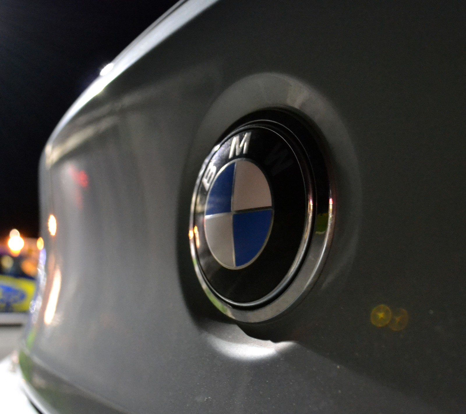 Lade bmw, m6, subaru Hintergrund herunter