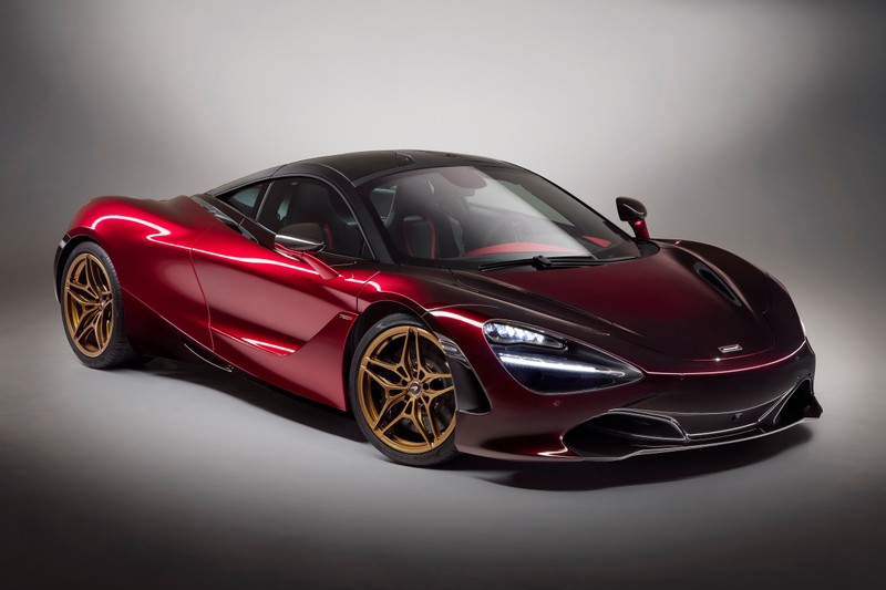 Красный и золотой автомобиль mclaren в студии (mclaren 720s velocity, ограниченное издание, mclaren специальные операции, mclaren special operations, 5k)