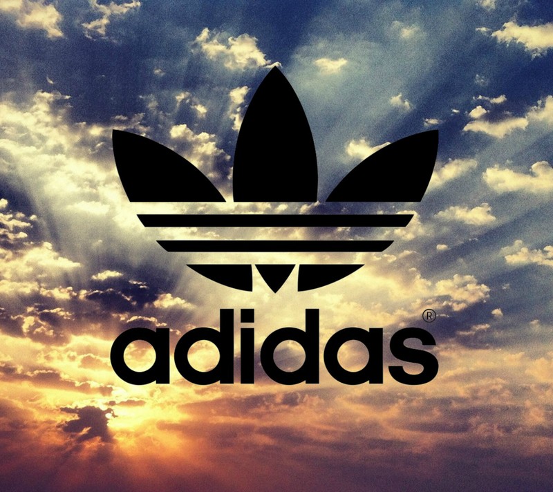 Логотип adidas на фоне заката (адидас, бренд, логотип, небо)