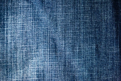 Tissu en denim bleu texturé avec motif tissé