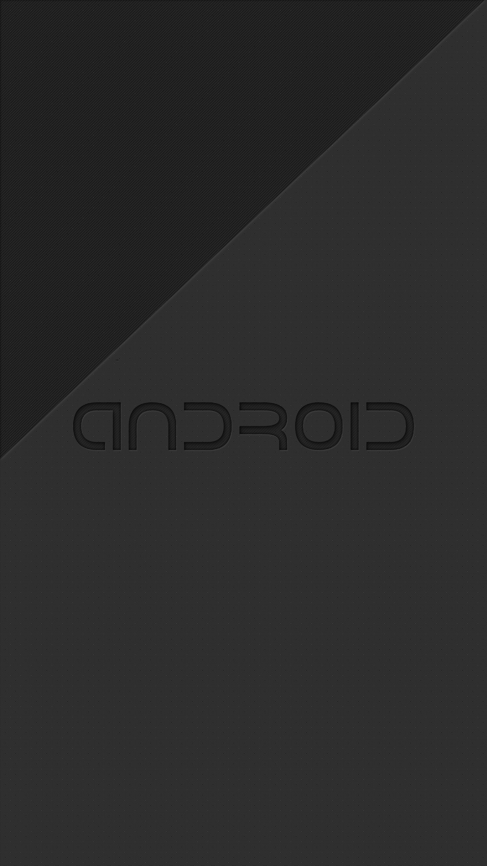 Um close-up de um telefone preto com um logotipo nele (android, droide, galáxia, cinza, htc)