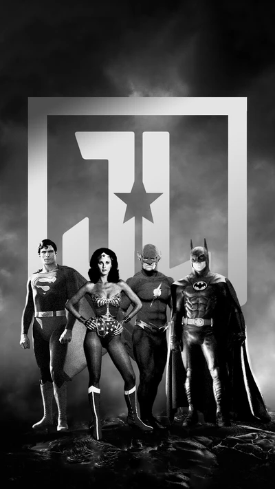 Justice League : Héros Iconiques en Noir et Blanc