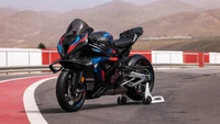 2024 BMW M 1000 RR M Competition auf der Rennstrecke