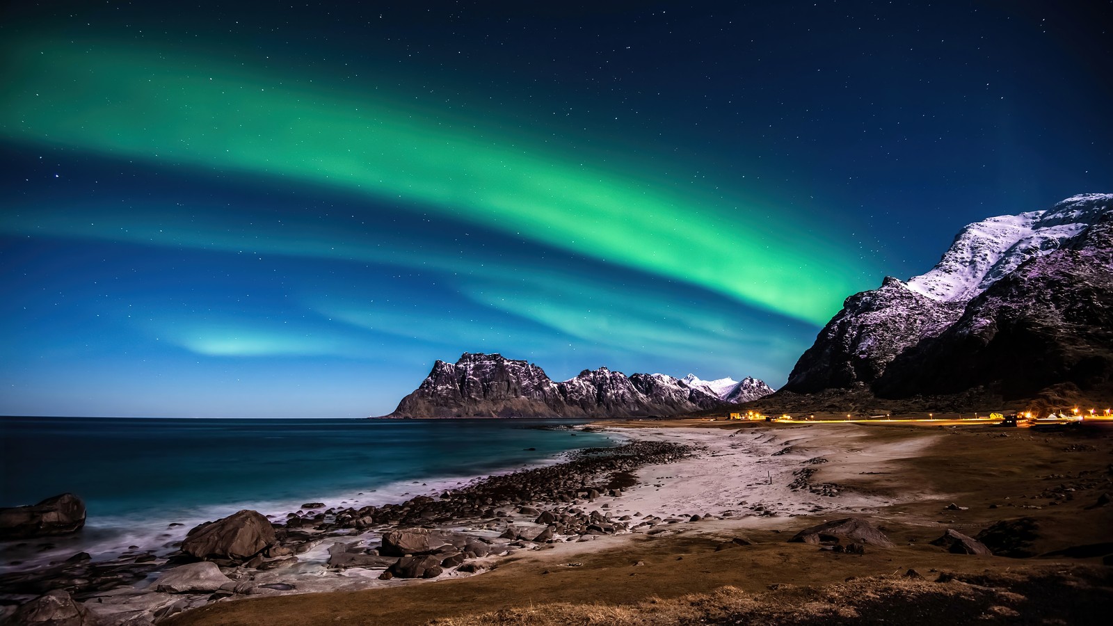 Скачать обои норвегия, северное сияние, лофотены, lofoten, гора