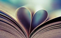 Páginas en forma de corazón: Un amor por la lectura