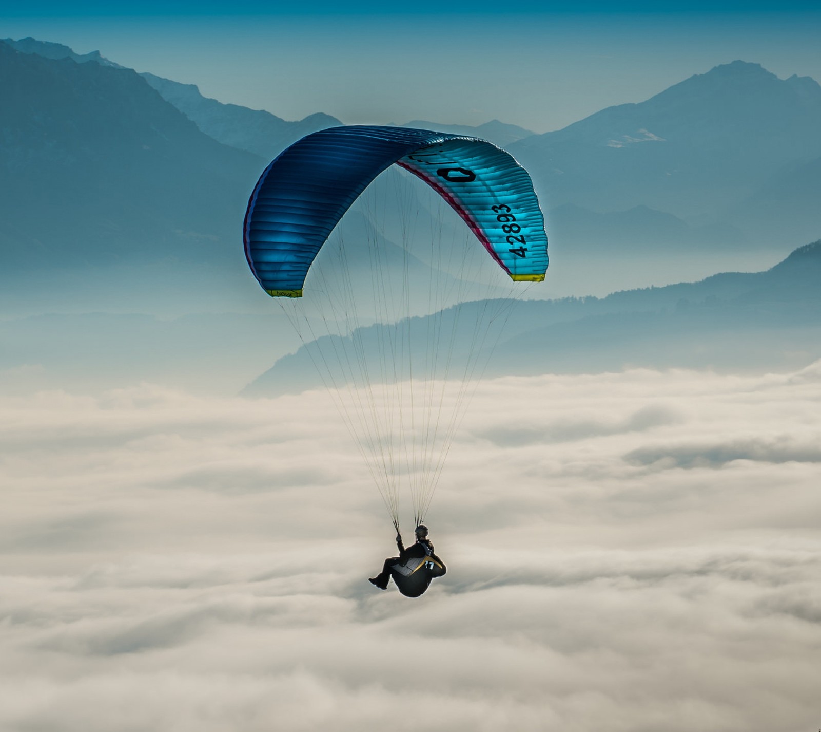 Lade wolken, frei, himmel, sport Hintergrund herunter