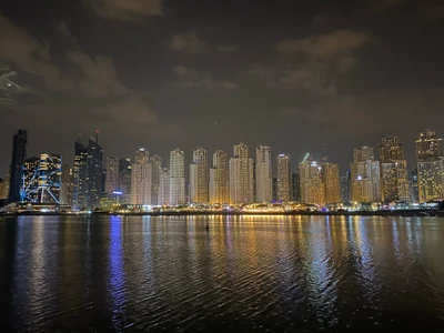 dubai, paisagem urbana, arranha céus, noite, bloco de torre