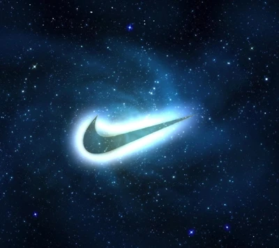 Heller blauer Nike-Logo in einem kosmischen Raumsetting