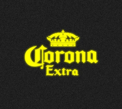 Logo Corona Extra jaune néon sur fond sombre