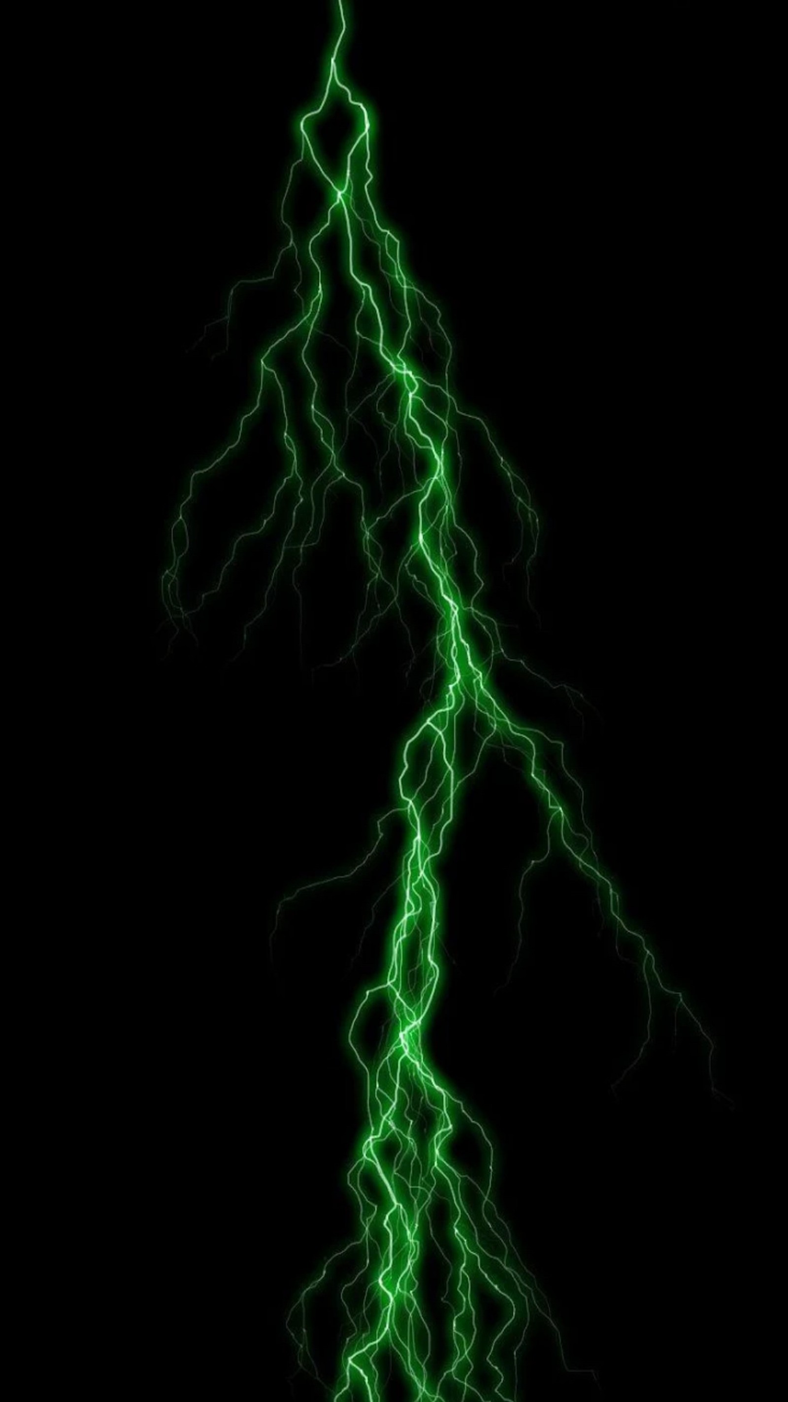 A close up of a lightning bolt in the dark sky (green, lightning)