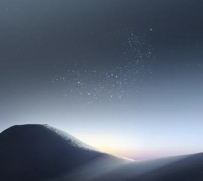 Un paisaje sereno con una montaña silueteada bajo un cielo estrellado, que encarna el diseño elegante de la pantalla infinita del Samsung Galaxy S8.