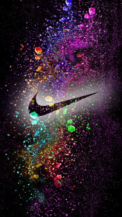 Logo Nike vibrant avec des effets d'éclaboussures colorées sur fond noir