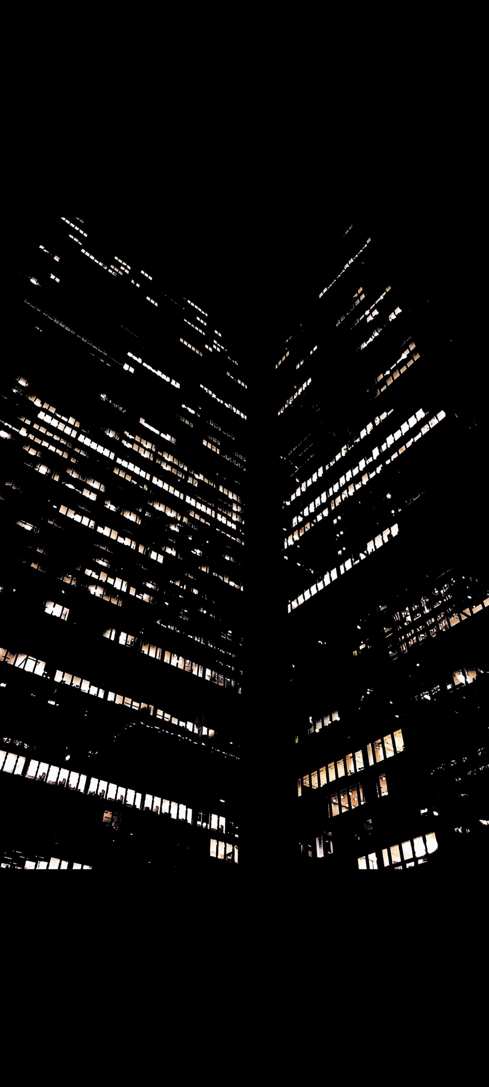 Fotografía artificial de un edificio alto de noche con luces encendidas (rascacielos, construcción, edificio, bloque de torre, ventana)