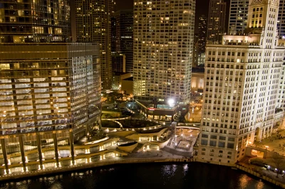 Skyline nocturne de Chicago : Une métropole urbaine vibrante sous les lumières