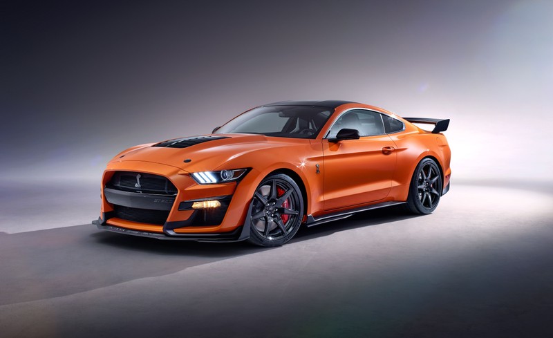 Ford mustang gt представлен в оранжевом цвете (ford mustang shelby gt500, 2020, 5k, машины, обои 4k)