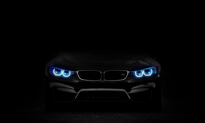 Концепт-кар bmw в темноте с синими огнями (bmw i8, машина, bmw m3, bmw 5 series, bmw)