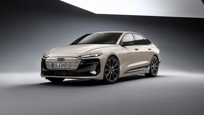 Ауди e-trc концепт представлен в студийной обстановке (audi a6 sportback e tron performance, 2024, 5k, 8k, электромобили)