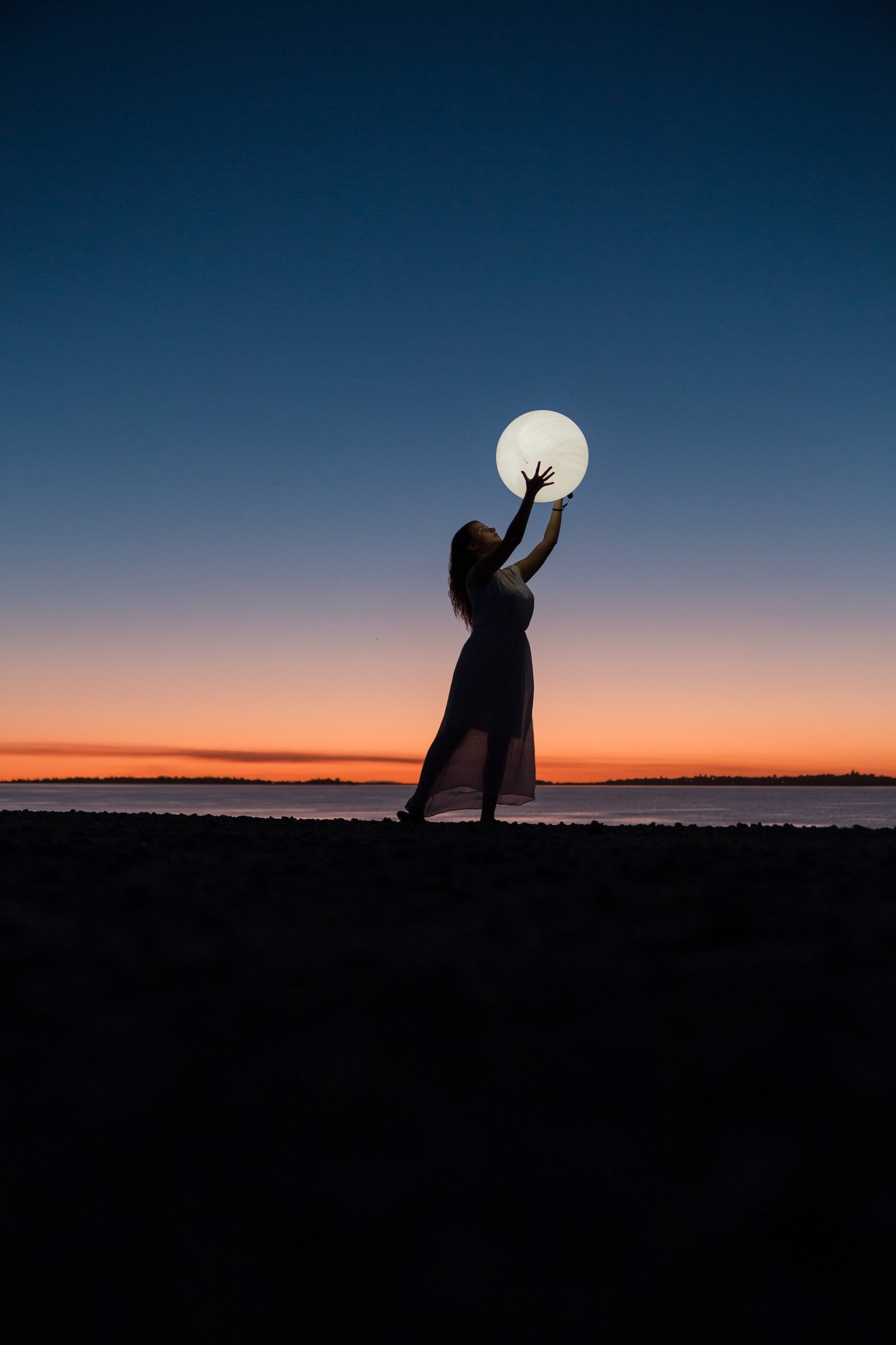 Lade mädchen, frau, mond, strand, sonnenuntergang Hintergrund herunter