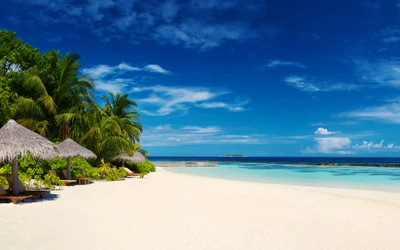 Paraíso tropical tranquilo: Baros Maldivas paisagem marinha com areias brancas e céus azuis