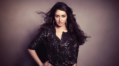 Shraddha Kapoor : Actrice glamour de Bollywood avec un charme sans effort