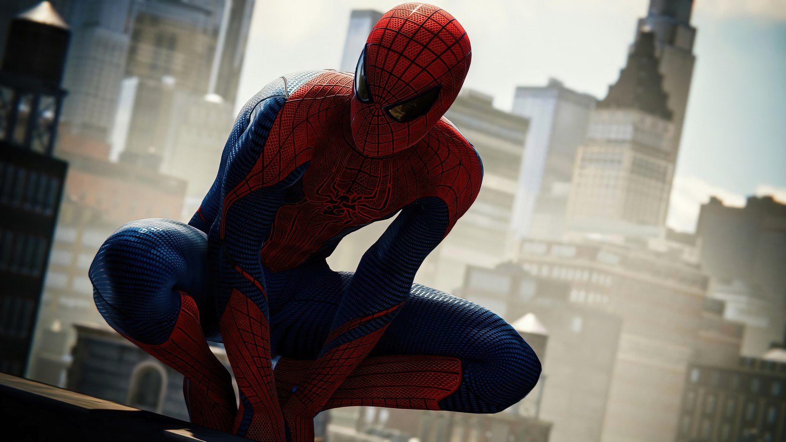 Spider-man en costume accroupi sur un rebord dans la ville (observation, marvels spider man, playstation 4, ps4, jeu vidéo)