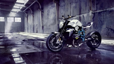 Sleek BMW R1200R Roadster dans un cadre industriel