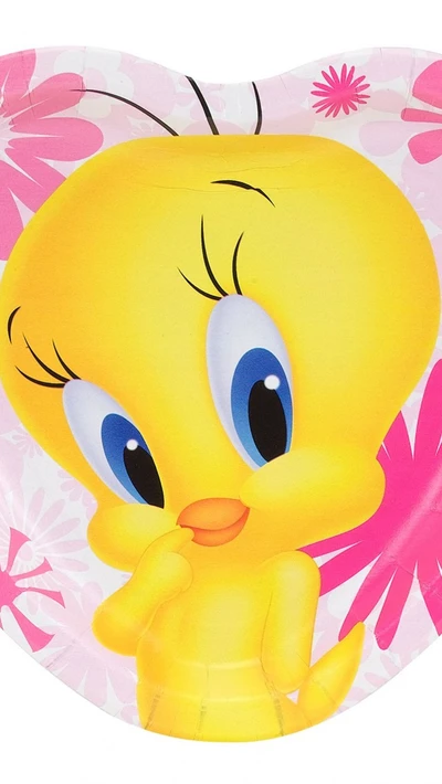 Pássaro Tweety fofo com uma expressão brincalhona contra um fundo floral rosa.