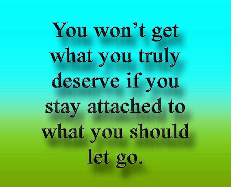 Изображение цитаты, в которой говорится, что вы не получите то, что по праву заслуживаете, если останетесь (цитата, поговорка)