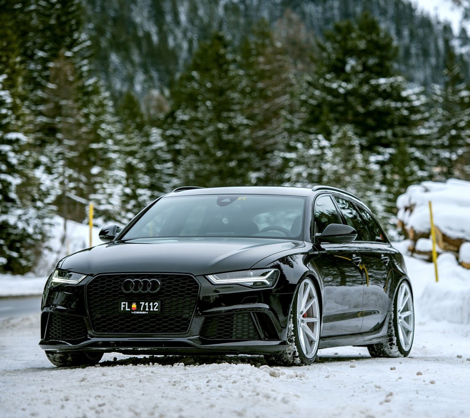 Lade audi, auto, winter Hintergrund herunter