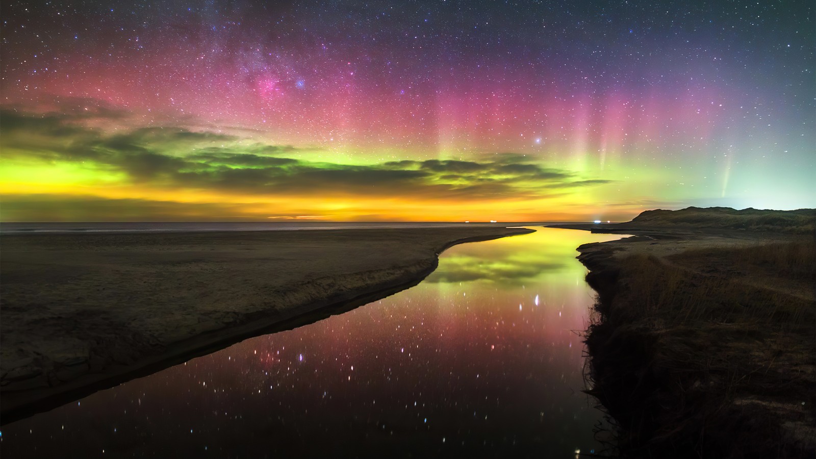 Descargar fondo de pantalla auroras boreales, aurora boreal, rio, escenario