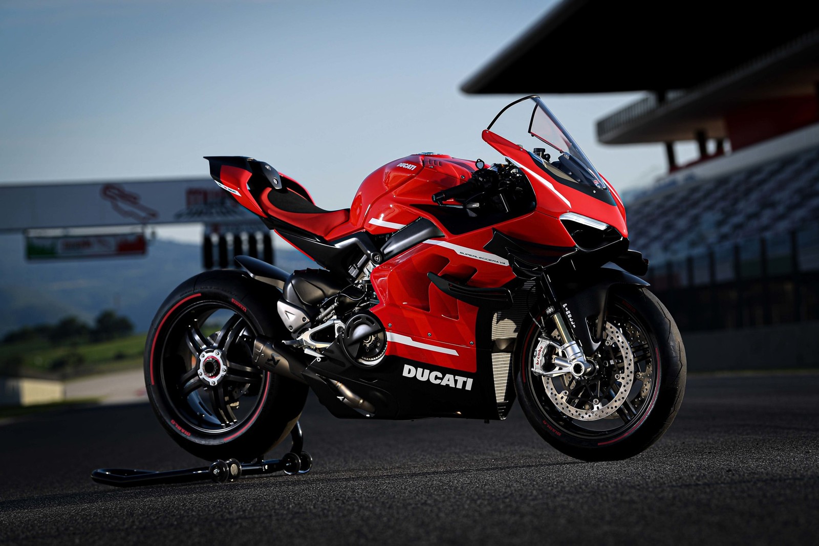 Lade ducati superleggera v4, 2020, superbikes, fahrräder, 4k hintergrund herunter