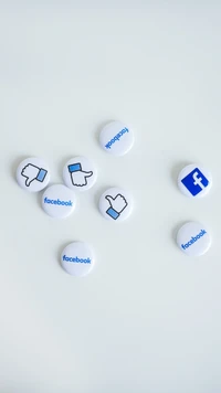 Boutons de réaction Facebook sur fond blanc