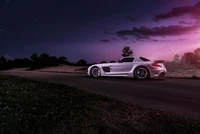 Mercedes-Benz SLS AMG GT3: Икона производительности под сумеречным небом