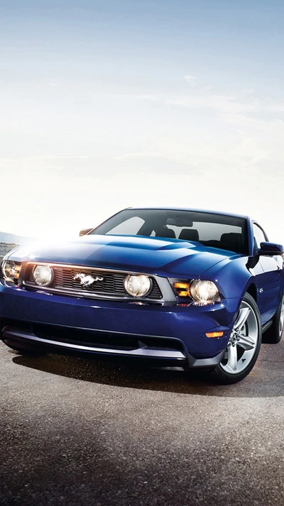 Ford Mustang GT500 2008 en bleu avec un design sportif