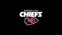 Kansas City Chiefs-Logo auf schwarzem Hintergrund