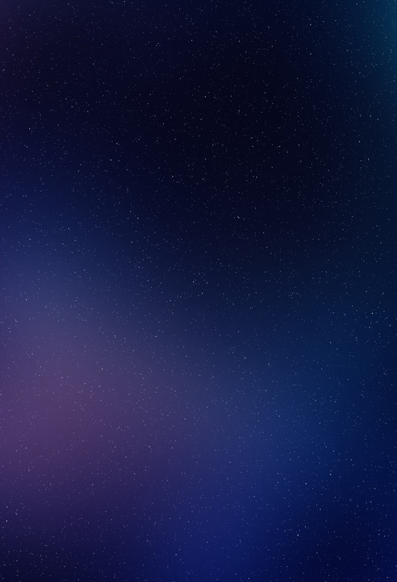 Близкий план синего и фиолетового фона со звездами (тёмный, ios 12, утечка, туманность, равнина)
