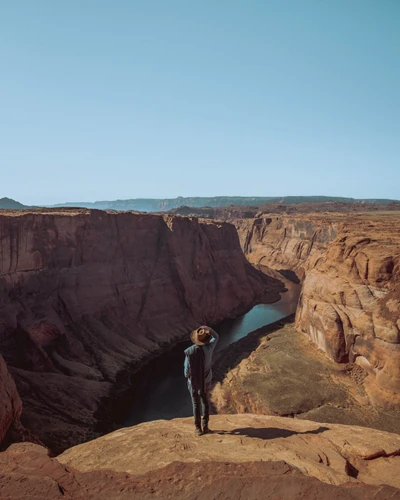 изгиб лошадиная подкова, horseshoe bend, обрыв, форма, скала