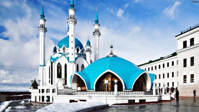 Mesquita de Kazan: Um impressionante exemplo de arquitetura bizantina no coração de Moscovo.