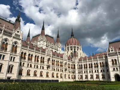 budapest, edificio del parlamento húngaro, ventana, arquitectura, nube