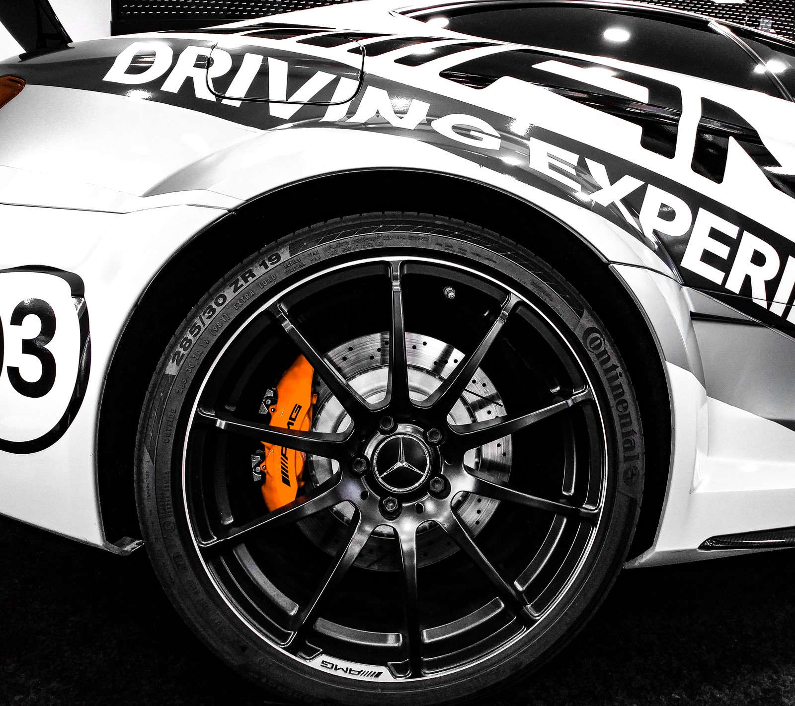 A close up of a white sports car with a black rim (2017, amg, auto, brake, brooklands)