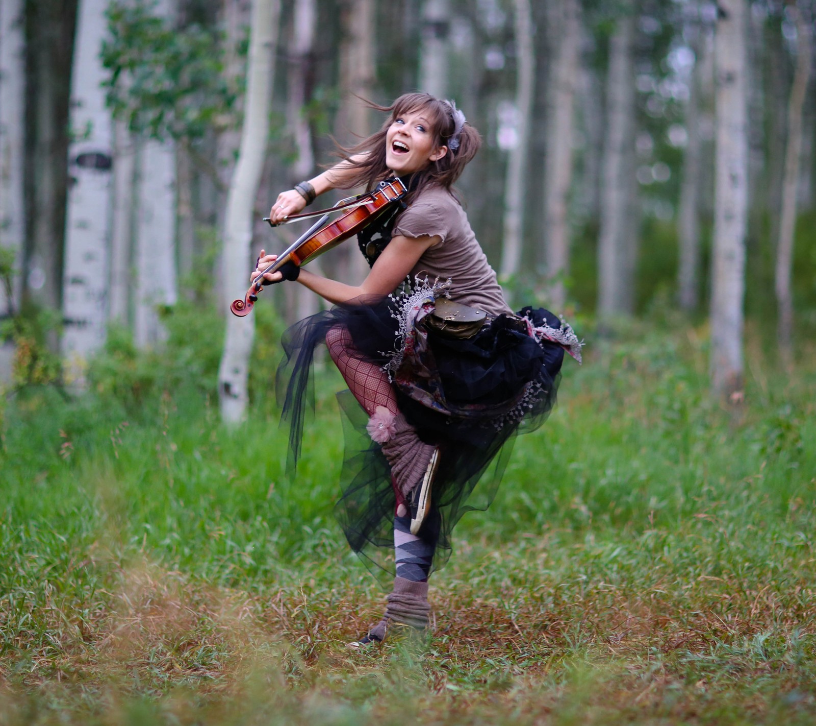 Lade niedlich, tänzer, mädchen, lindsey stirling, musik Hintergrund herunter