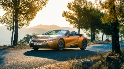 BMW i8 Роадстер на живописной горной дороге