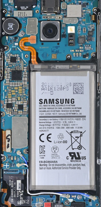 Batterie et composants internes du téléphone Samsung révélés